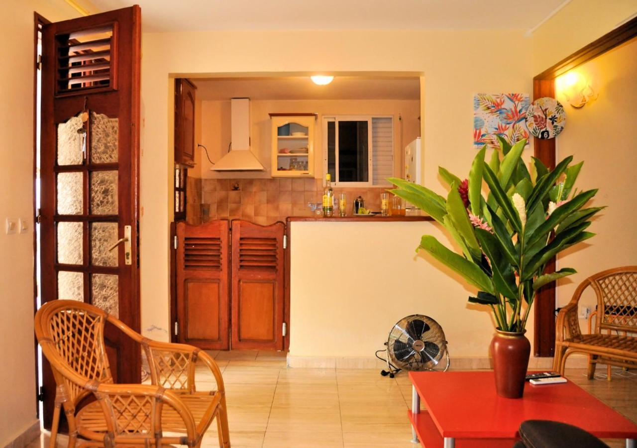 L'Escapade Soufriere Apartment Saint-Claude Luaran gambar